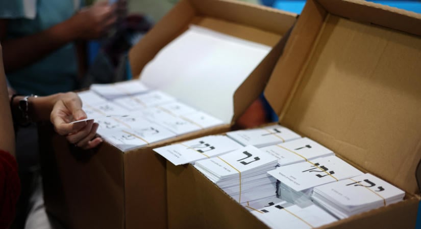 Megkezdődött a parlamenti választás Izrael külképviseletein