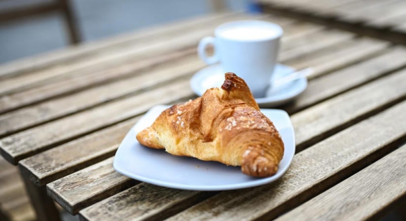 Keddi friss hírek, forgalom, időjárás – Reggeli pakk