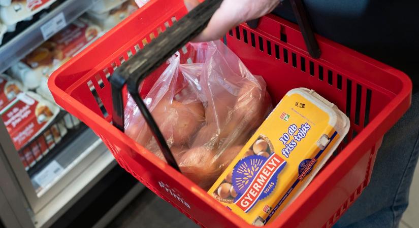 Végre nem kell méricskélni, megtömheted a szatyrod! Jelentősen megemeli az ársapkás élelmiszerek vásárlási limitét a Tesco!