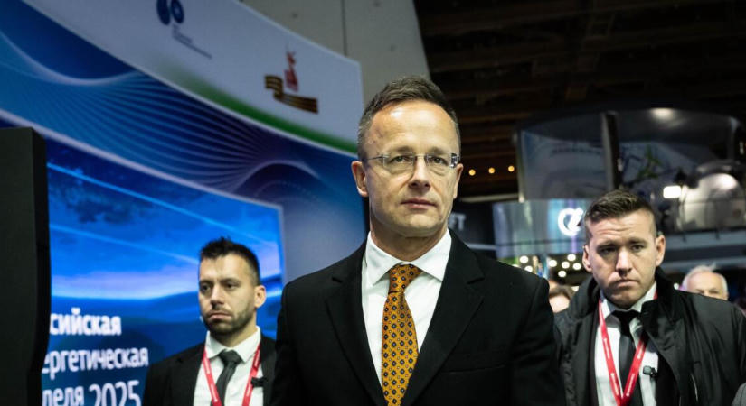 Ennyiért használta a külföldi repterek VIP-váróit Szijjártó Péter és delegációja