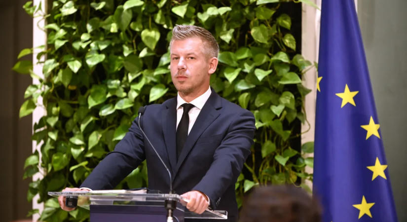 Dömötör Csaba bírálta Magyar Péter üzemanyagárakról szóló kijelentését
