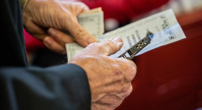 Az eddiginél kisebb menetjegyeket vezetett be a MÁV-START