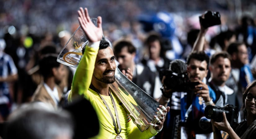 „Befejezte” a költekezést a Chelsea, de egy kapussal még szóba hozták a klubot