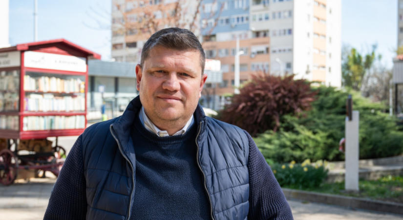 Junghausz Rajmund újbudai képviselő megszavaztatta az embereket, hogy akarnak-e szabálytalanul parkolni, és az jött ki, hogy akarnak