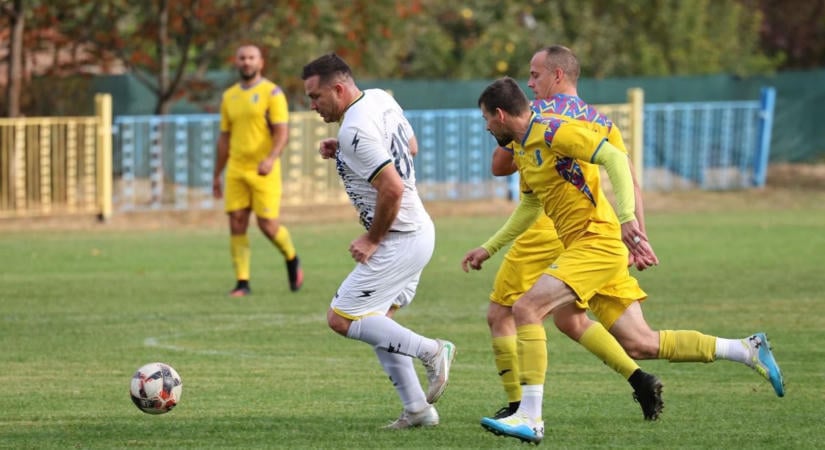 ,,Kicsit sárgább, kicsit savanyúbb, de a miénk" – fotókkal