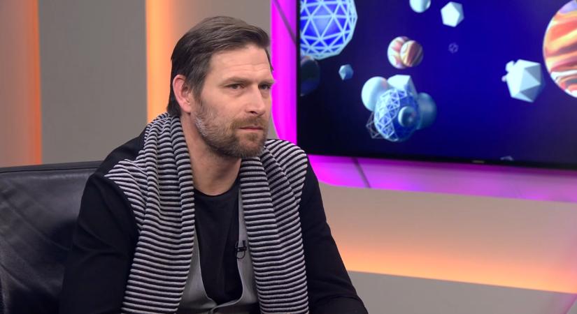 Különleges tortával köszöntötte családja a születésnapos Makranczi Zalánt