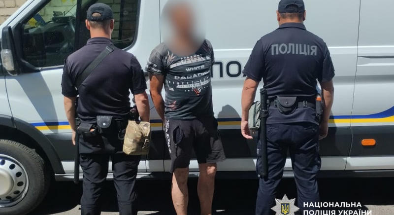 Részeg katona kézigránátot dobott tizenéves fiatalok közé verekedés közben Odessza megyében, egy fiatalkorú megsebesült