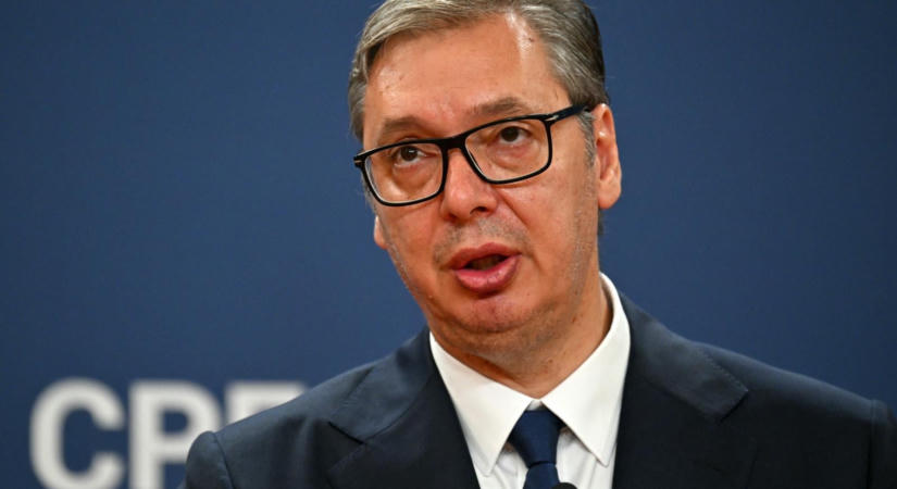 Aleksandar Vučić közölte, várhatóan októberben tartanak előrehozott választásokat Szerbiában
