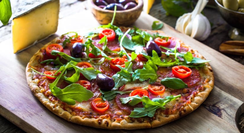 Ugye, hogy a diétád alatt is ehetsz pizzát? Próbáld ki ezt a fehérjedús finom tésztát