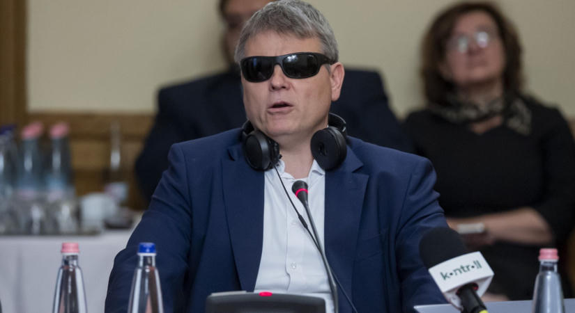 Mérgező kínai konténerkazánok miatt tett feljelentést Kátai-Németh Vilmos