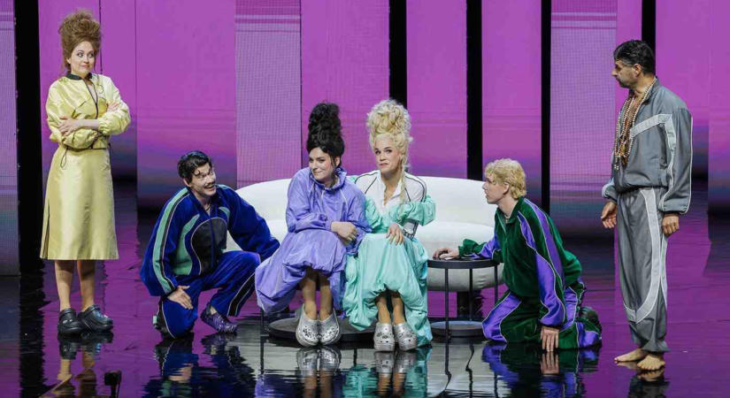 A SZERELEMNEK NEM LEHET PARANCSOLNI, NOHA KELLENE Mozart: Così fan tutte / Operaház