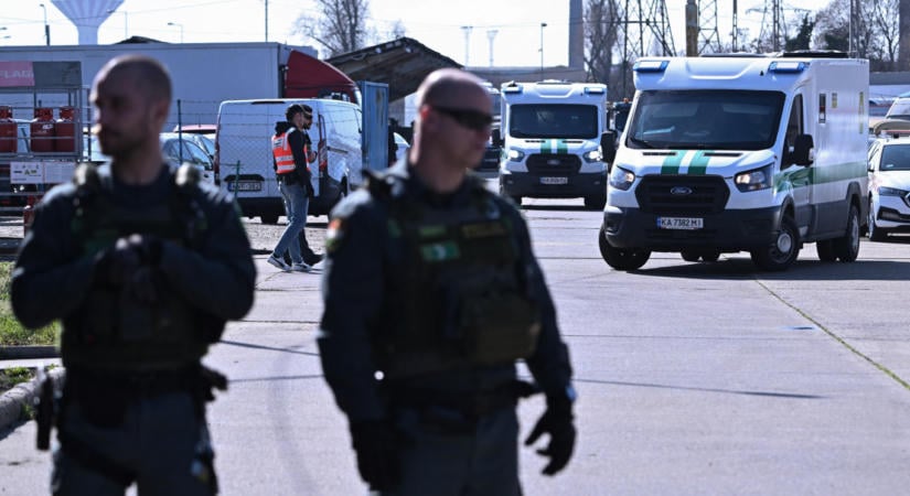 Három kisrendőrt is meggyanúsítottak az aranykonvojügyben