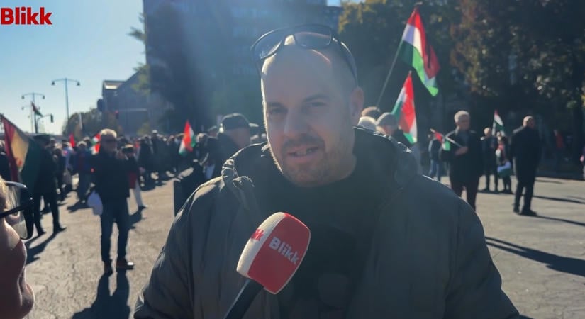 Bede Zsolt kimondta az igazat a művészekről, akik április 12-e előtt még ott voltak a meneten, azóta meg már a posztjaikat is kitörölték a múltról - videó