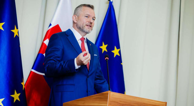 Símaszkosok vertek meg külföldieket Nyitrán, az államfő is reagált
