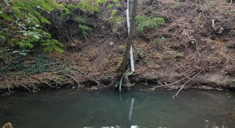 Rögtön elkezdték lopni a vizet egy mátrai patakból, ahogy esett egy kis eső