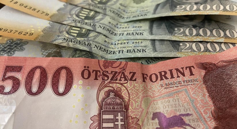 Alapjog-e a készpénzhasználat? Az Alkotmánybírósághoz fordult az ombudsman