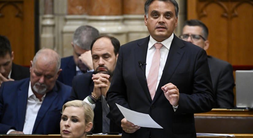 Latorcai: Bűncselekmény gyanúját veti fel a tiszás képviselők „technikai segítségnyújtása” (VIDEÓ)