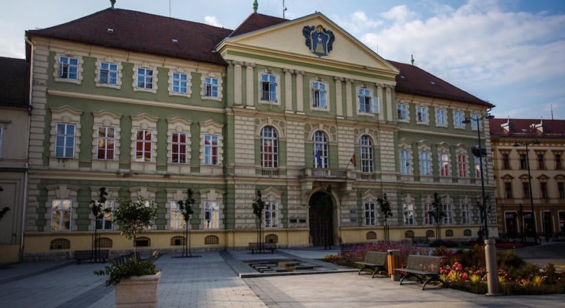 Vas megye élére is új kormánymegbízottat keres a kabinet: nyílt pályázaton választják ki kilenc megye és a főváros kormányhivatalának új vezetőjét