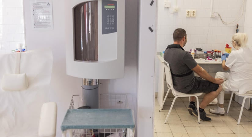 Hiába tanulnak ápolónak, nem az egészségügyben helyezkednek el