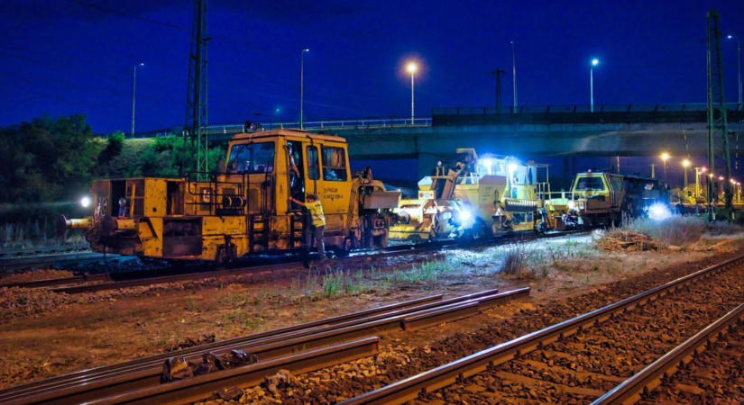 Éjszakai, zajos vasúti karbantartási munkákat végeznek Egerben és a környező vasúti szakaszokon