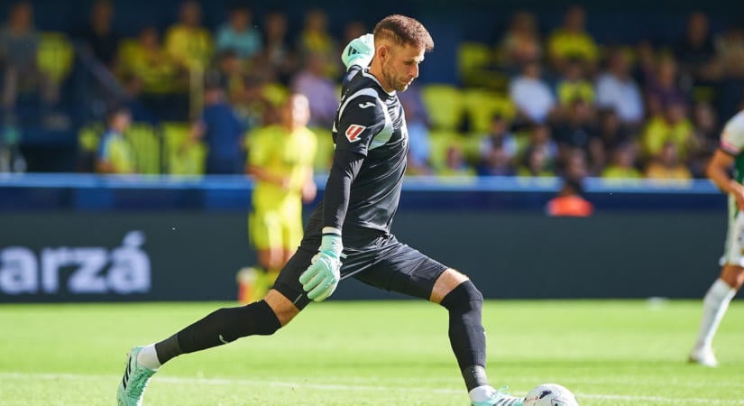 Örömteli hír – Gulácsi Péter visszatért a Villarreal kapujába, és nem is akárhogy