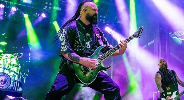 Báthory Zoltán: "az új Five Finger Death Punch album átfogó képet ad a zenekarról"