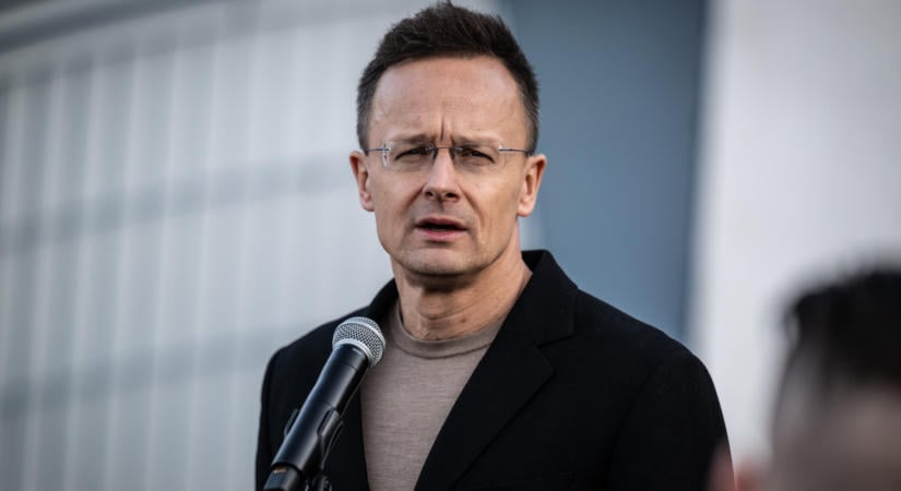 Hétfőn állhat a nemzetbiztonsági bizottság elé Szijjártó Péter