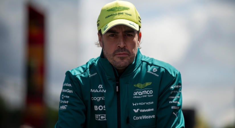 Alonso megint nekivág a pokoli versenynek, egy átépített Daciával