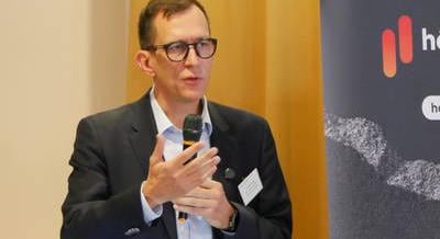 „Nem elég, ha egy város fenntarthatónak látszik” – Reith András építész arról, hogyan lehetne élhetőbb Budapest