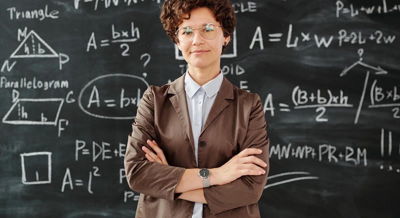 Kiürülnek a katedrák? – Lassan nem lesz, aki matematikát, fizikát és kémiát tanítson a iskolákban