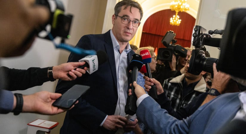 Rendkívüli ülésen nyesték volna le Karácsony szárnyait a fideszesek, de nem sikerült