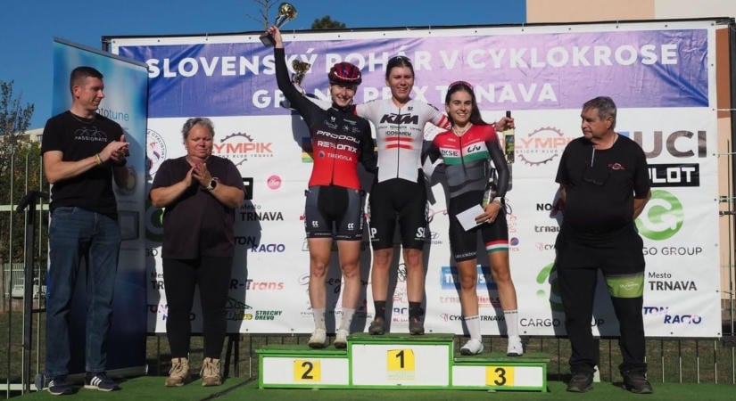 Bronzérem és 39 előzés - Szlovákiában jártak a ZKSE kerékpárosai