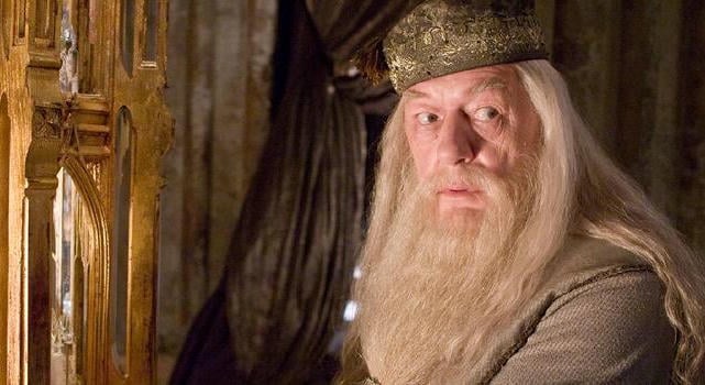 Fingógéppel szívatta Daniel Radcliffe-et a Harry Potter-filmek Dumbledore-ja