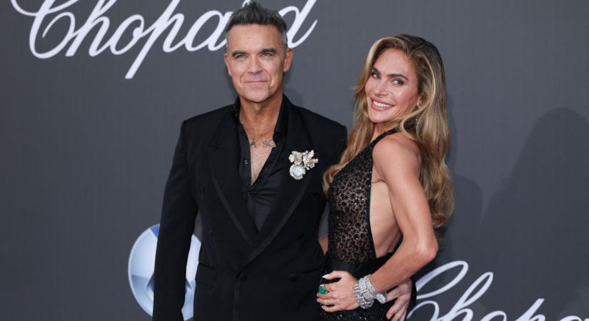 Robbie Williams lánya már kész nő: a 13 éves Teddy szülei tökéletes keveréke - Fotó