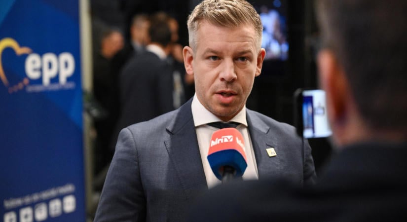 Arató: Nem lesz könnyű visszaszerezni az uniós pénzeket, a migrációs bírságot pedig aligha lehet megúszni