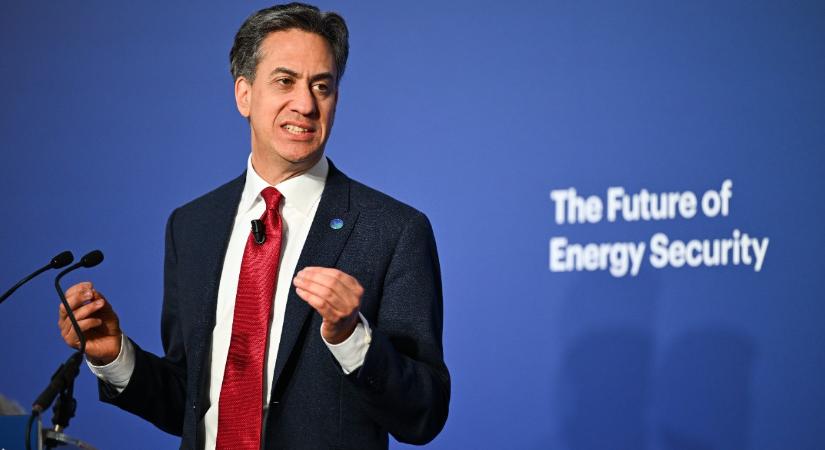Trumpot feldühítette az új brit külügyminiszter kinevezése