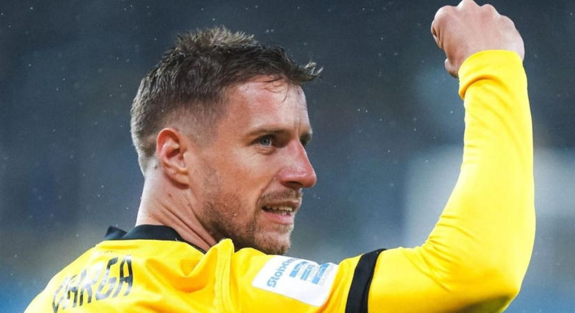 Varga duplázott, könnyedén jutott BL-főtáblára az AEK Athén