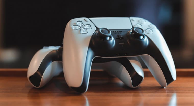 A nézők besegíthetnének a streamerek játékába élőben a Sony friss szabadlama szerint