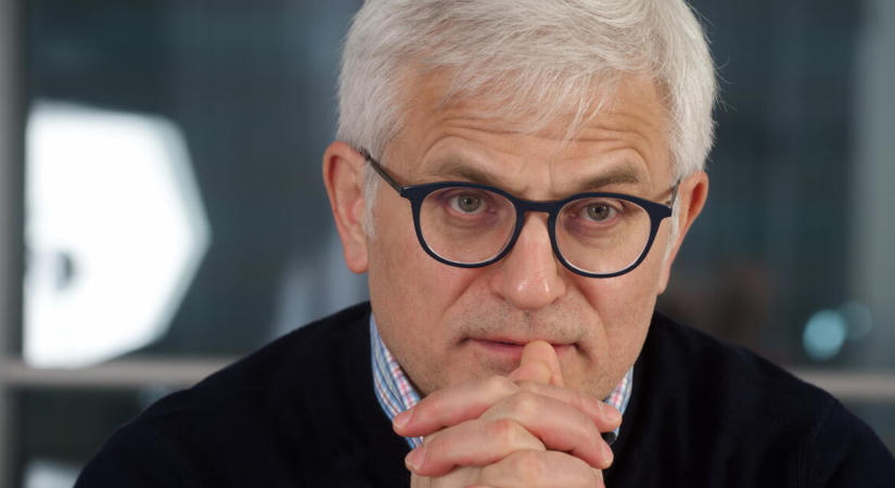 Megugrott a hitelezés az Ersténél, de a nyereséget visszavetette az extraprofitadó