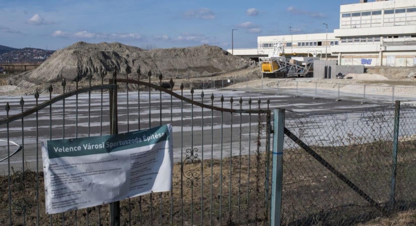 Több milliárd volt a tét, jogerős ítélet született a velencei uszodaberuházás ügyében