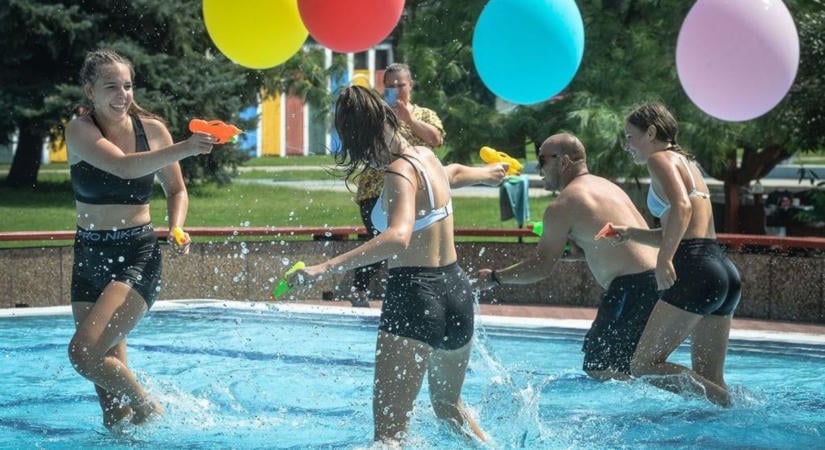 Fegyverbe! Hatalmas csata készül több heves megyei strandon is, az országos rekordra hajtanak