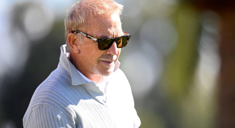 Kevin Costner új szerelme 32 évvel fiatalabb nála – már egy éve találkozgatnak