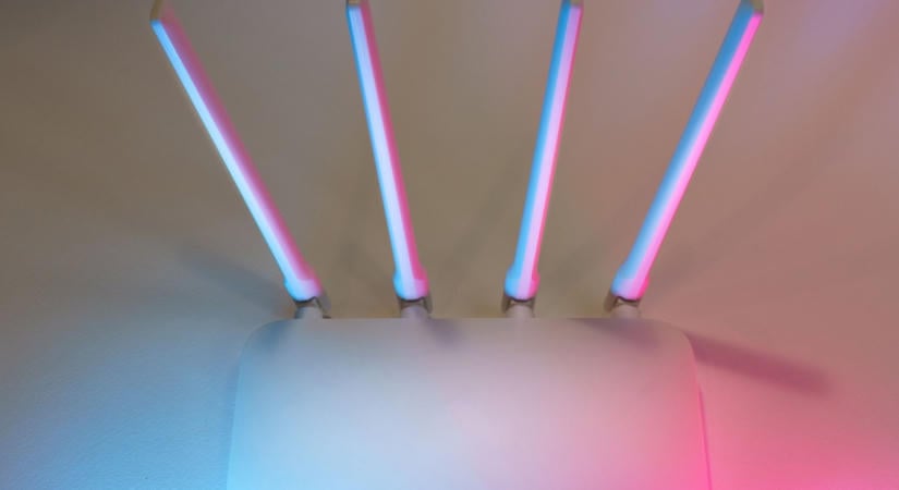 Gyenge a Wi-Fi a lakás bizonyos pontjain? Ezzel próbálkozzon!