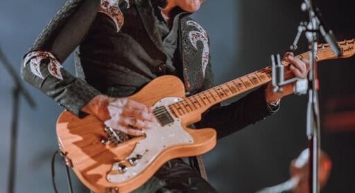 Találkozás egy élő gitárlegendával