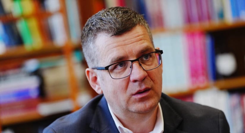 Megszólalt Seszták Miklós, ügyvédjén keresztül üzent