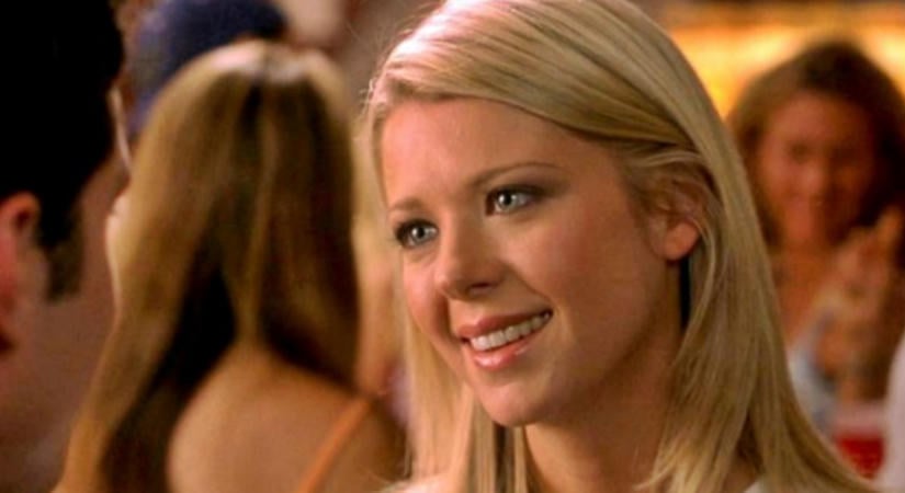 Tara Reid még csak 50 éves, de a sok plasztikai beavatkozástól teljesen felismerhetetlenné vált