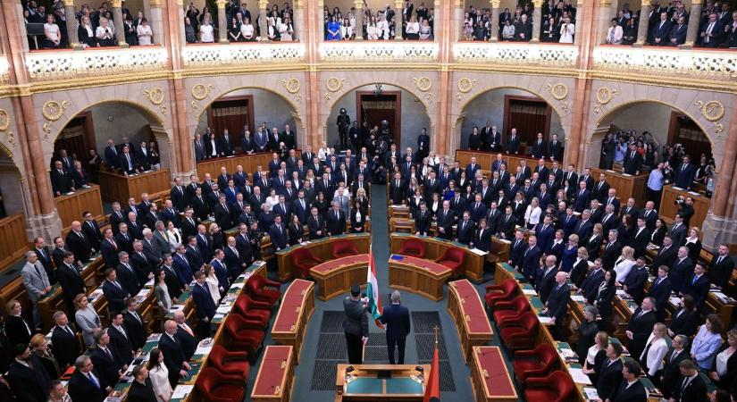 Reklámadó: Sulyok Tamáshoz fordult a Mi hazánk, megvétózná a Meta adójának eltörlését