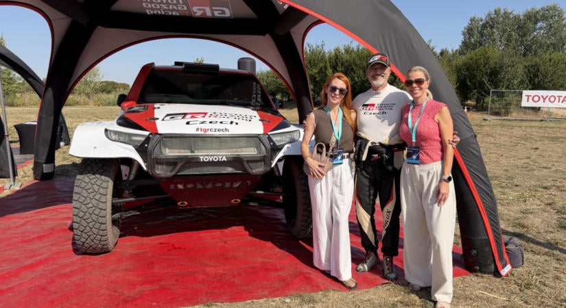 35 év, benzingőz és egy Dakar-győztes autó – ilyen volt a Toyota Multiverzum a Balaton Park Circuiten