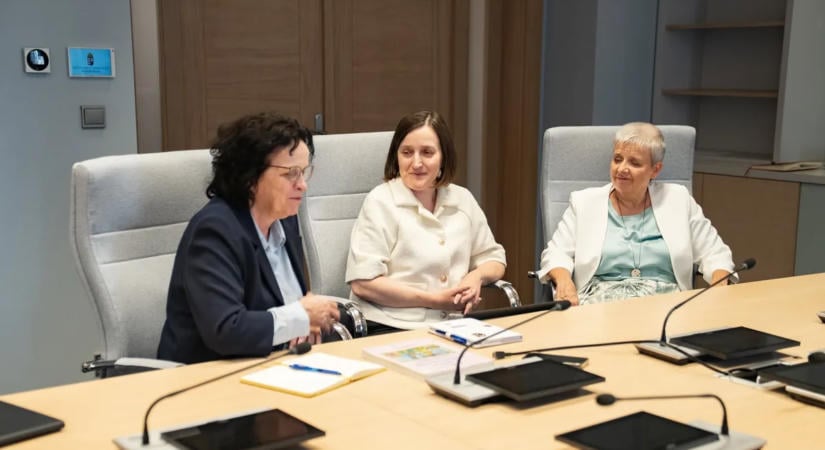 Lannert Judit: Több lehetőséget kell teremteni a szabad olvasásra az iskolákban