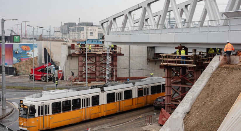 Kirakják Mészáros Lőrinc cégét a vasútépítésekből